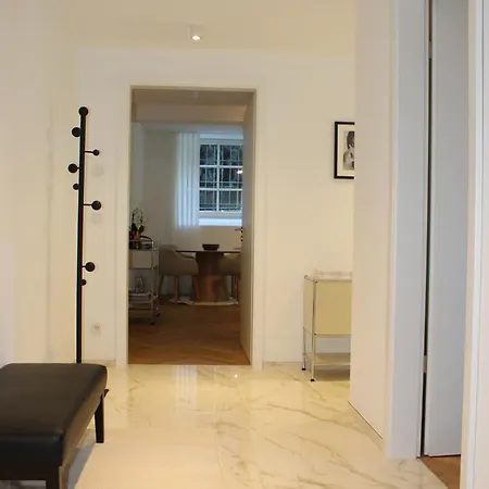 Apartment Komfortabel Wohnen Im Zentrum Von