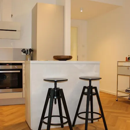 Komfortabel Wohnen Im Zentrum Von Apartment *