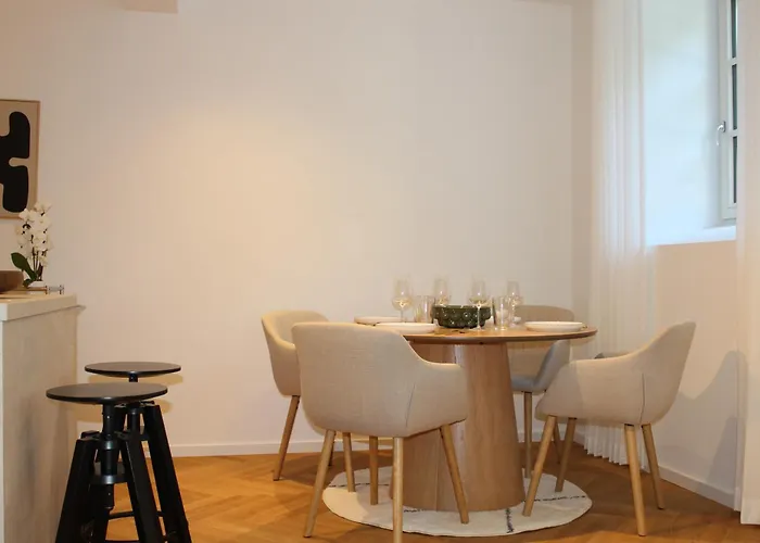 Komfortabel Wohnen Im Zentrum Von Apartment Detmold